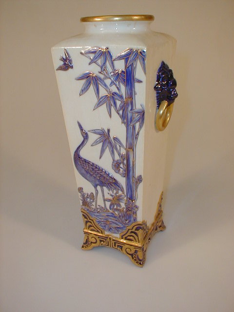 Appraisal: A Worcester vase the square tapering body decorated in blue