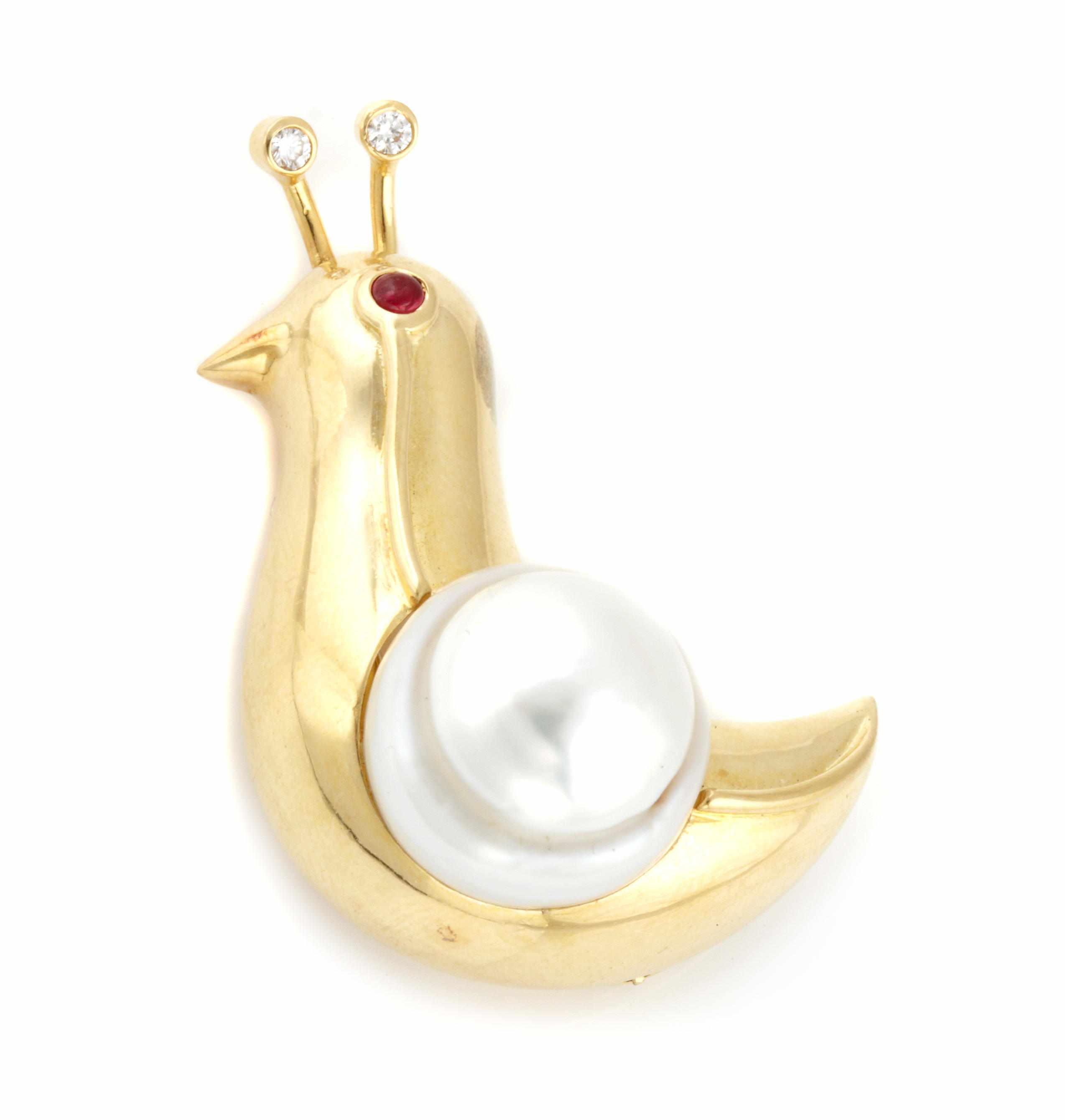 Appraisal: A cultured pearl red stone and k gold snail brooch