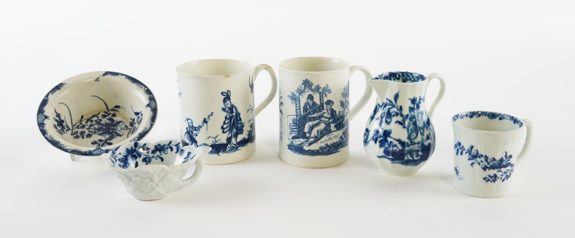 Appraisal: SIX PIECES OF WORCESTER BLUE AND WHITE PORCELAIN Circa and