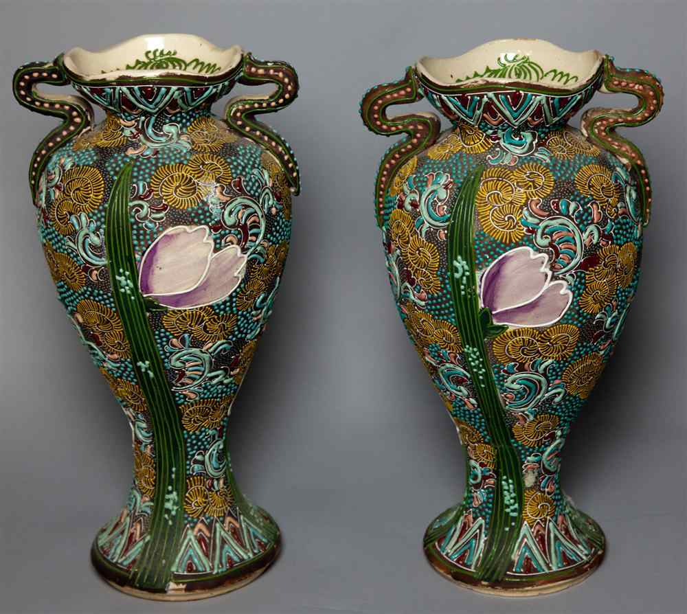 Appraisal: PAIR OF JAPANESE SATSUMA VASES CIRCA decorated in the Art