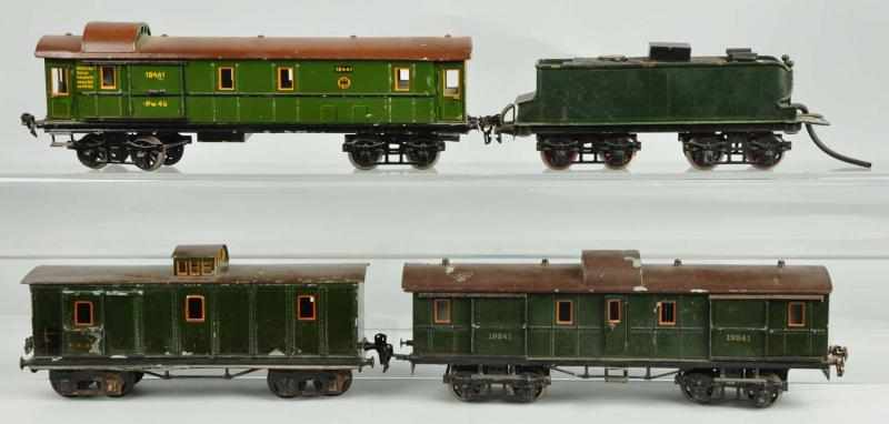 Appraisal: Lot of Marklin Gauge Train Items Description German Includes PLM