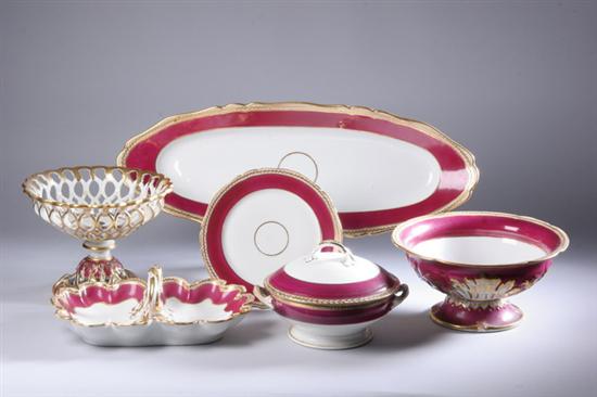 Appraisal: -PIECE PARIS PORCELAIN DINNER SERVICE th century Service including dinner