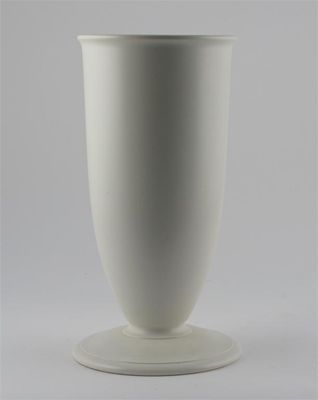 Appraisal: A Wedgwood Moonstone glaze earthenware vase designed by Keith Murray