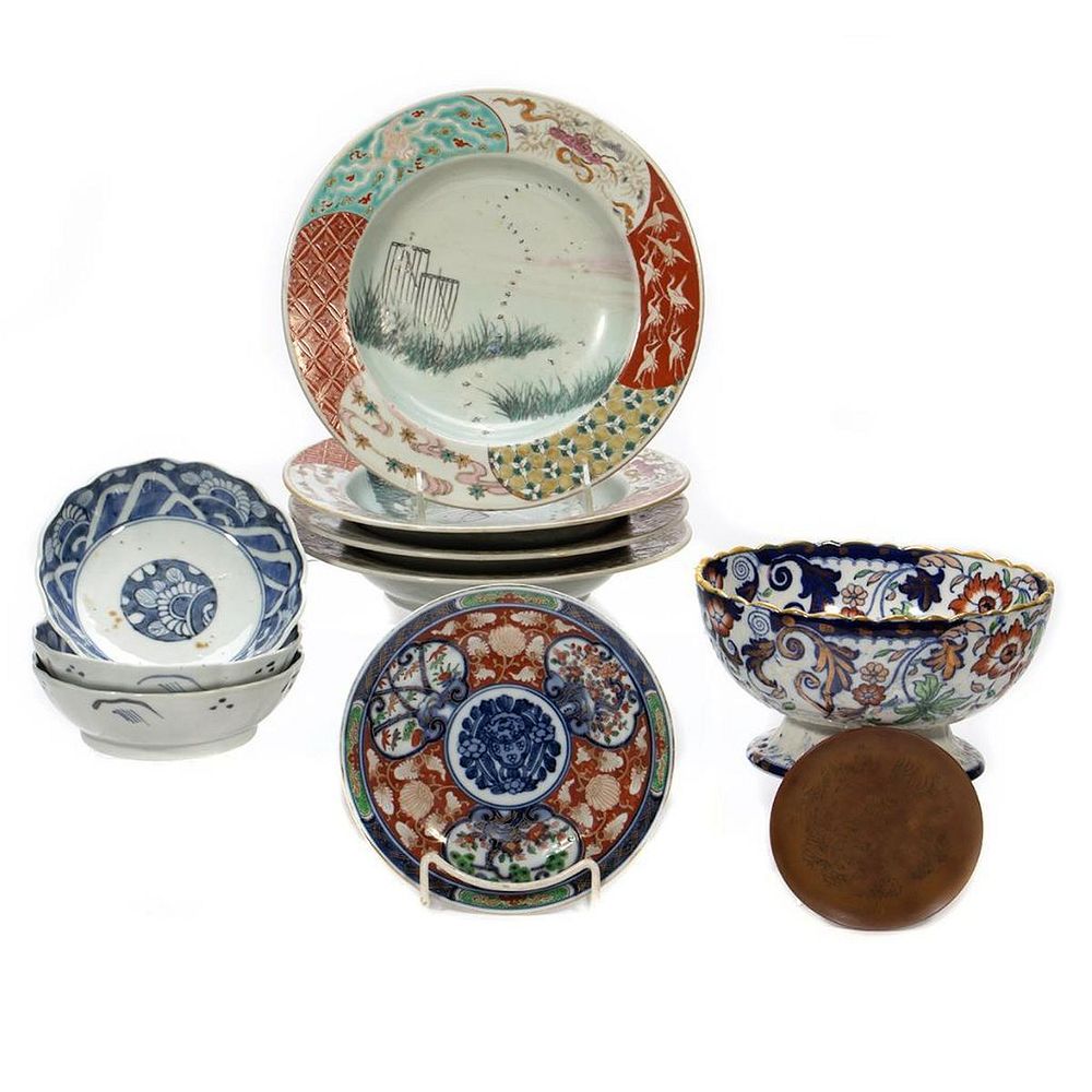 Appraisal: Collection of Chinese Export Pottery Including foiur Famille Rose Soup