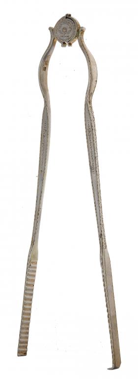 Appraisal: A PAIR OF GEORGE III BRIGHT CUT SERVING TONGS with