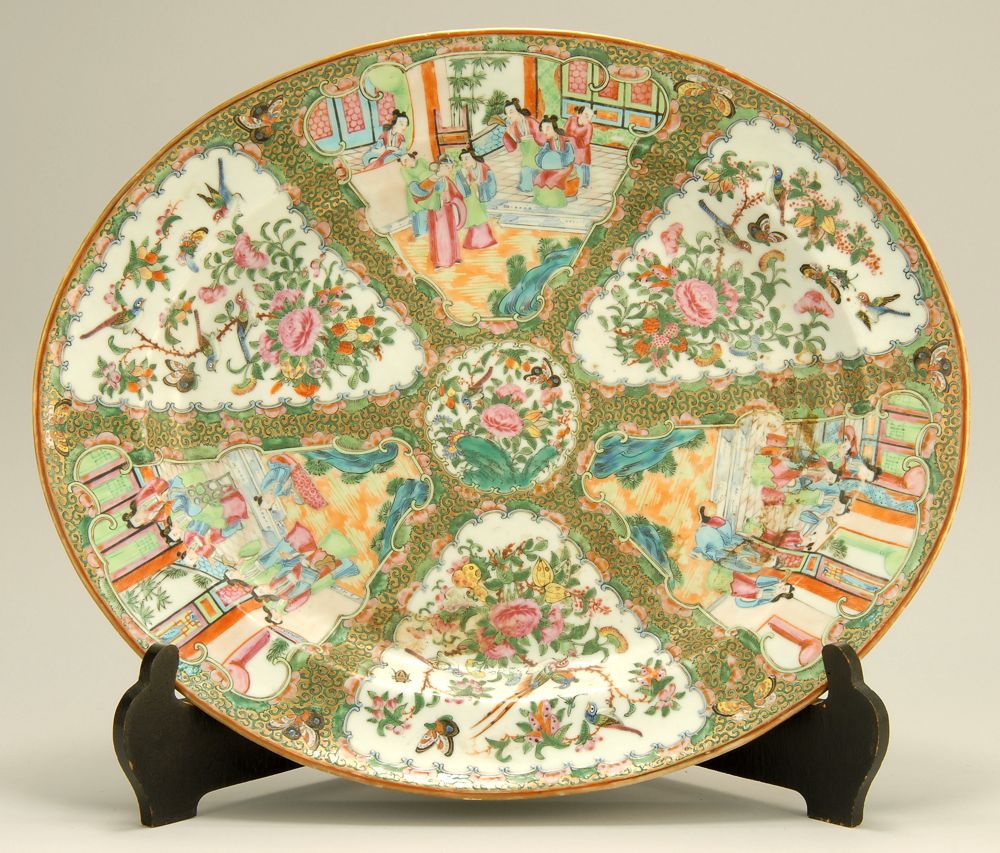 Appraisal: CHINESE EXPORT ROSE MEDALLION PORCELAIN PLATTER Circa With figural panels