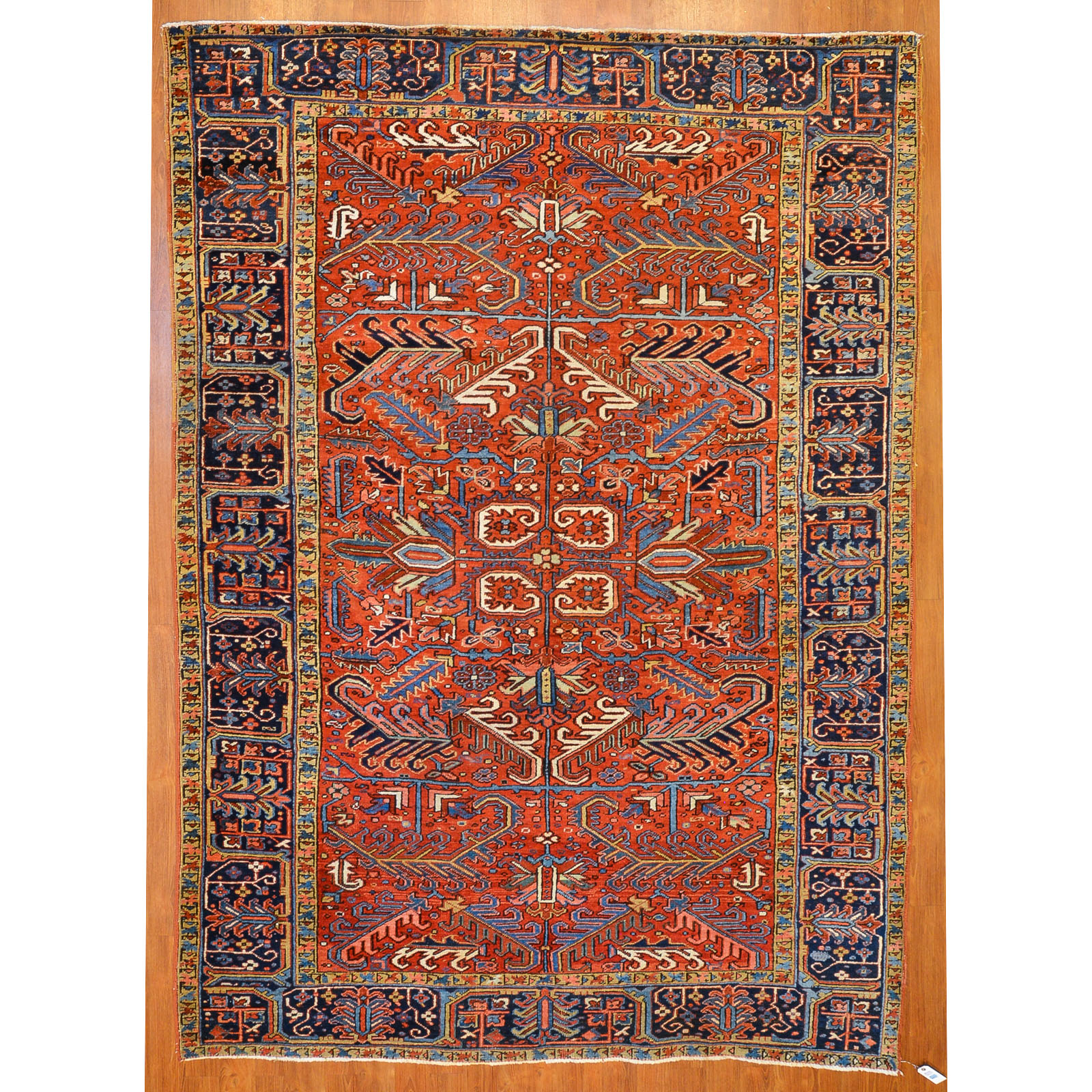 Appraisal: SEMI-ANTIQUE HERIZ RUG PERSIA X Second quarter- th century hand-knotted