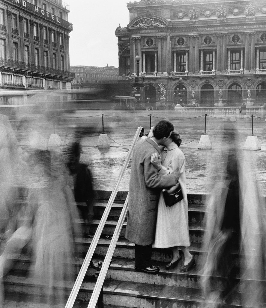 Appraisal: ROBERT DOISNEAU - Les Amoureux de l'Opera Silver print the