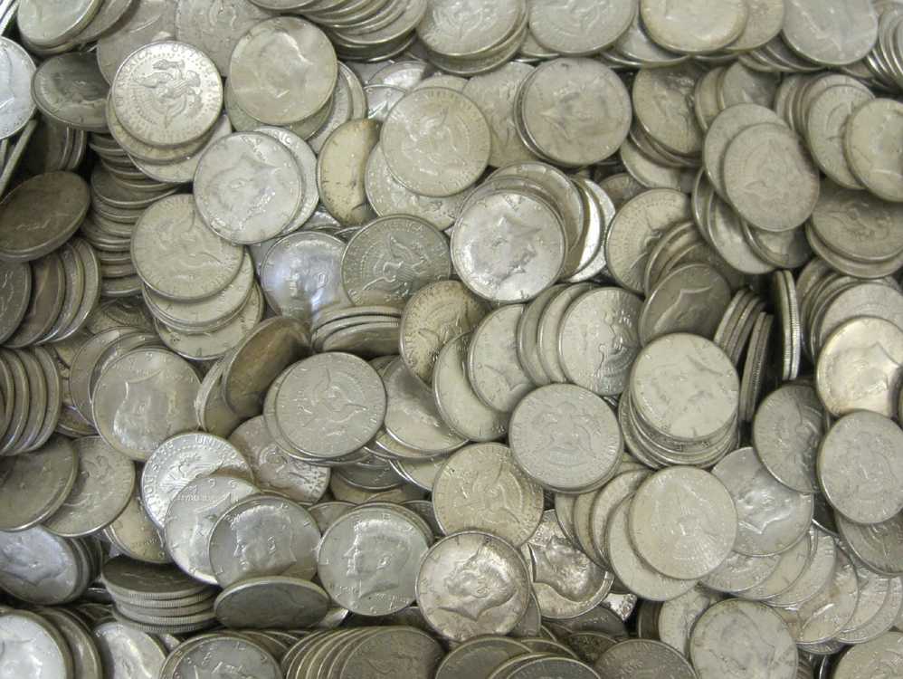 Appraisal: U S SILVER HALF DOLLAR COLLECTION Kennedy type coins each