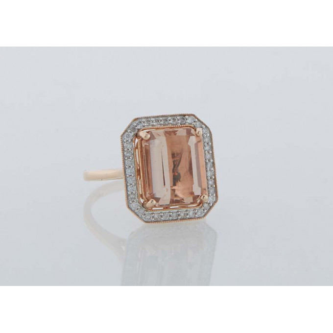 Appraisal: Lady's K Rose Gold Dinner Ring with a carat emerald