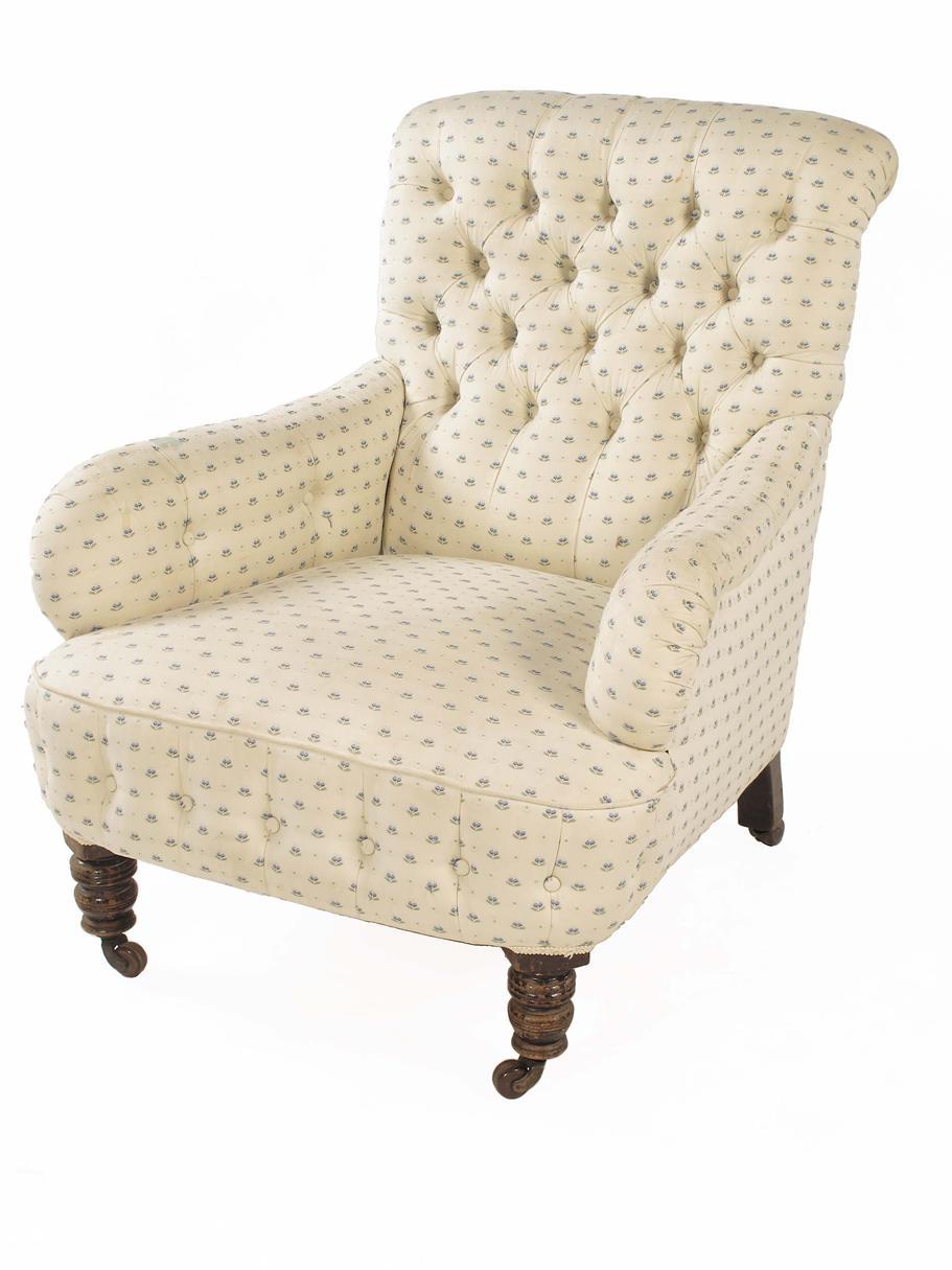 Appraisal: A late Victorian easy armchair