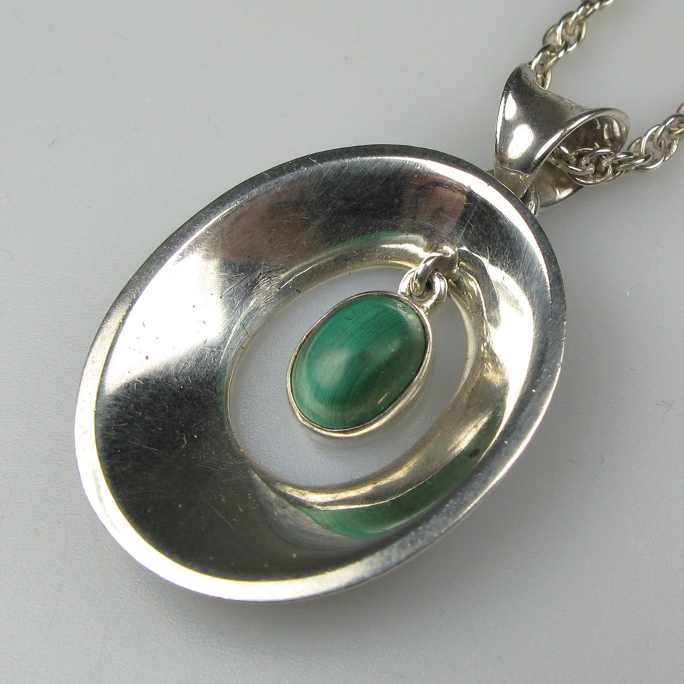 Appraisal: Fidencio Serrano Mexican Grade Silver Pendant set with a malachite