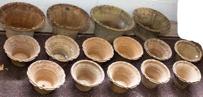 Appraisal: Fifteen terracotta flower pots four approximately cm diameter eleven smaller