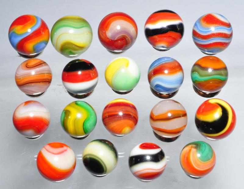 Appraisal: Lot of Akro Agate Corkscrew Marbles Description Nice group of