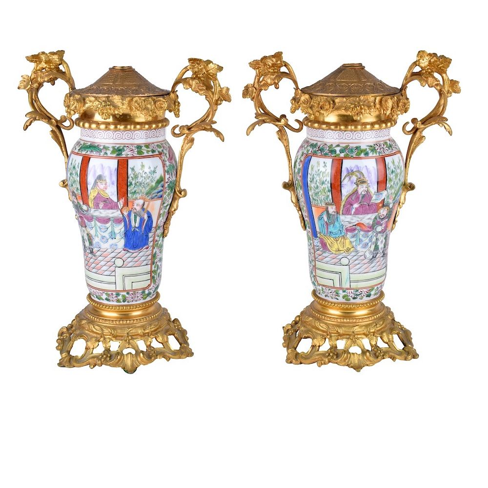 Appraisal: A Pair of Chinese Export Porcelain Vases as Lamps A