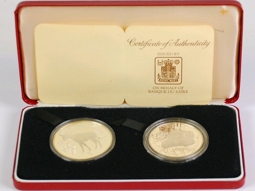 Appraisal: TWO ROYAL MINT BOXED BANGUE DU ZAIRE SILVER PROOF COINS