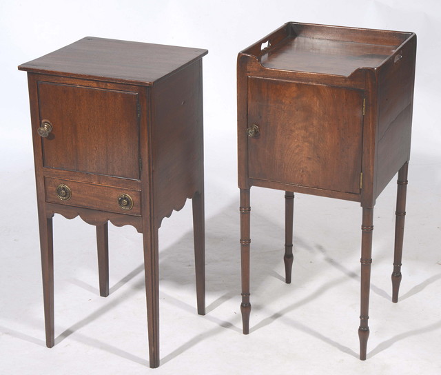 Appraisal: A GEORGE III MAHOGANY TRAY TOP POT CUPBOARD with single