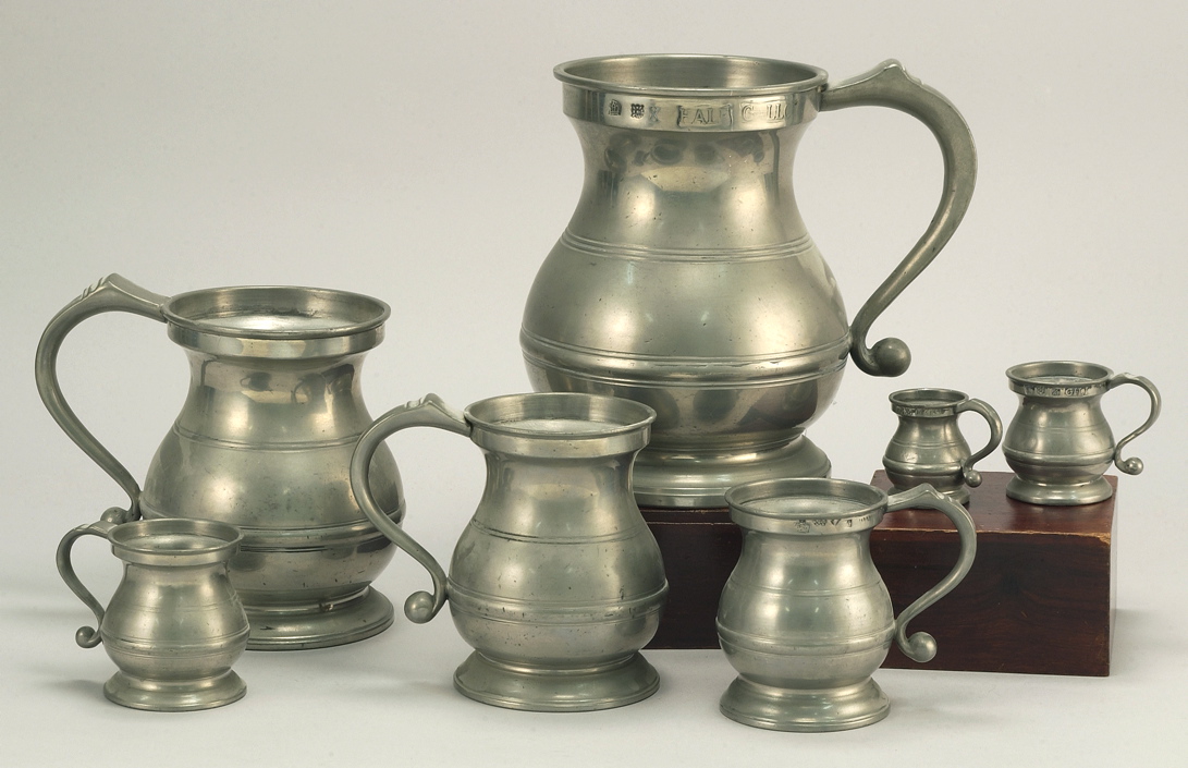 Appraisal: ASSEMBLED SET OF SEVEN PEWTER MEASURES th CenturyIn baluster form