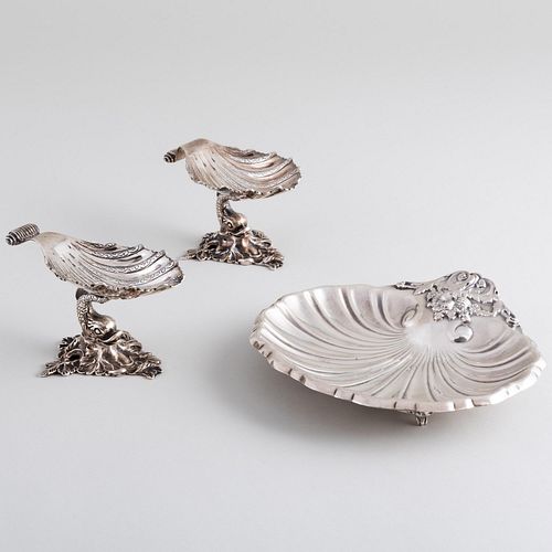 Appraisal: PAIR OF AMERICAN SILVER SHELL FORM MASTER SALTS AND A