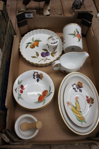 Appraisal: A collection of Royal Worcester evesham dinner ware to include