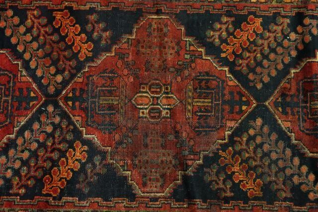 Appraisal: Hand-tied Persian Baktiari rug runner approx ' l ' w