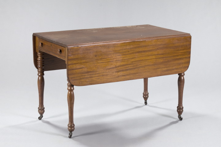 Appraisal: American Sheraton Mahogany Drop-Leaf Table first quarter th century the