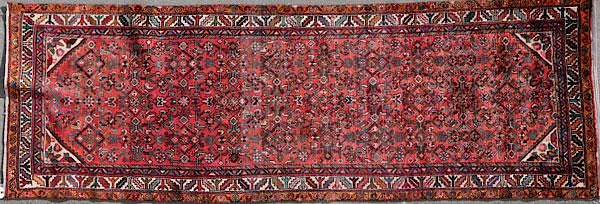 Appraisal: GOOD PERSIAN DERGAZINE HANDWOVEN RUNNER A GOOD PERSIAN DERGAZINE HAND