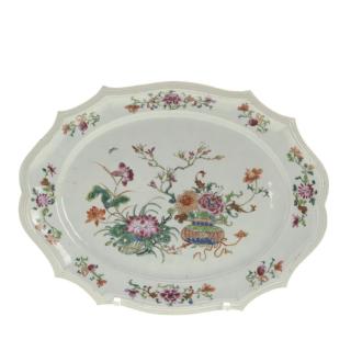 Appraisal: Chinese Export famille rose porcelain platter Chinese Export famille rose