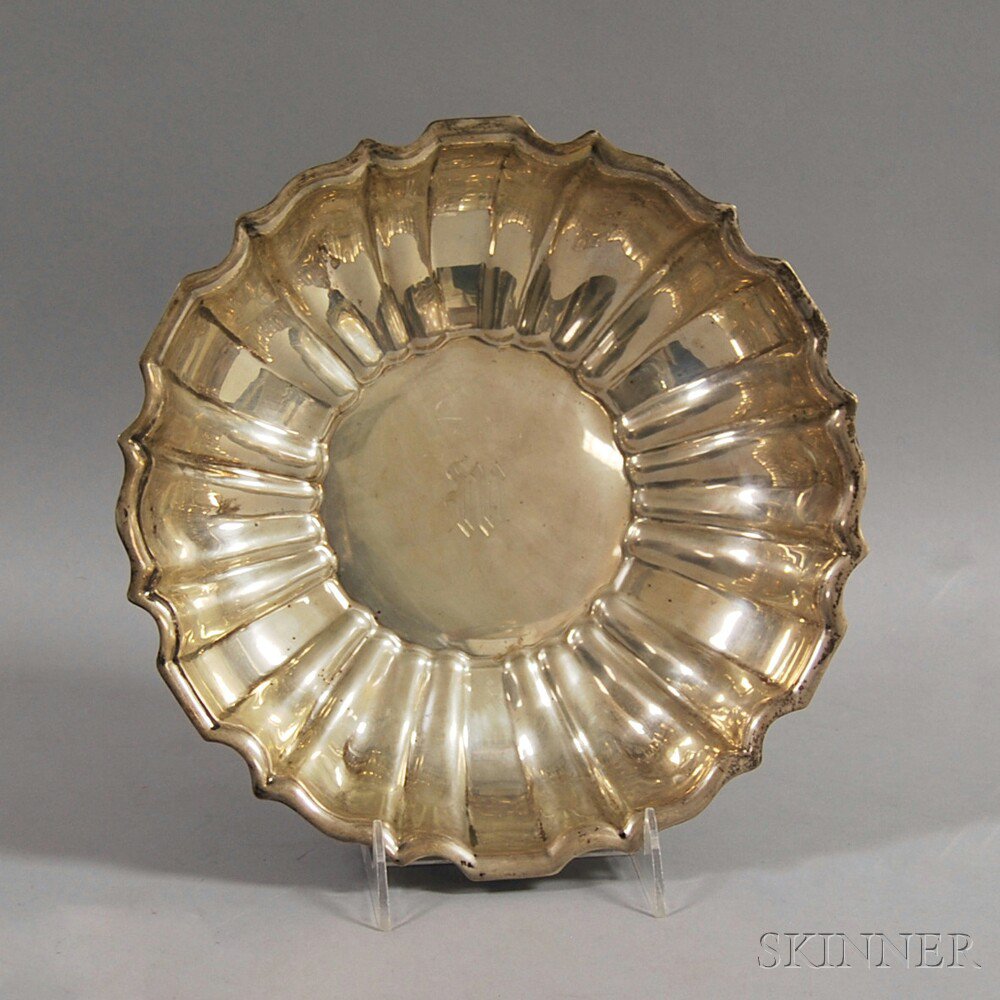 Appraisal: American Ribbed Sterling Silver Center Bowl with shaped rim and