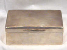 Appraisal: A silver cigarette box circa