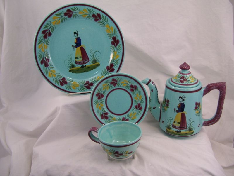 Appraisal: pcs Turquoise Quimper Pottery Lot includes - Dinner plates w