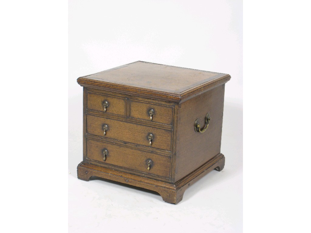 Appraisal: An old oak Box Commode with mahogany cross-banding hinged lid