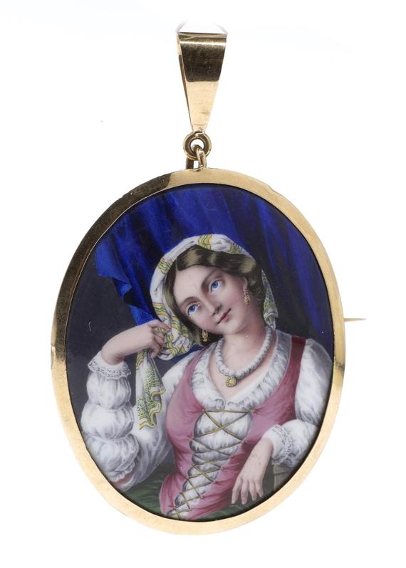 Appraisal: A GOLD AND ENAMEL MEDALLION BROOCH PENDANT circa Yellow gold