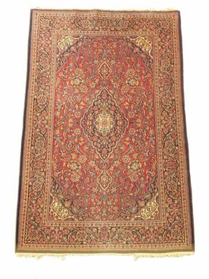 Appraisal: A Kashan rug west Persia c x in x cm