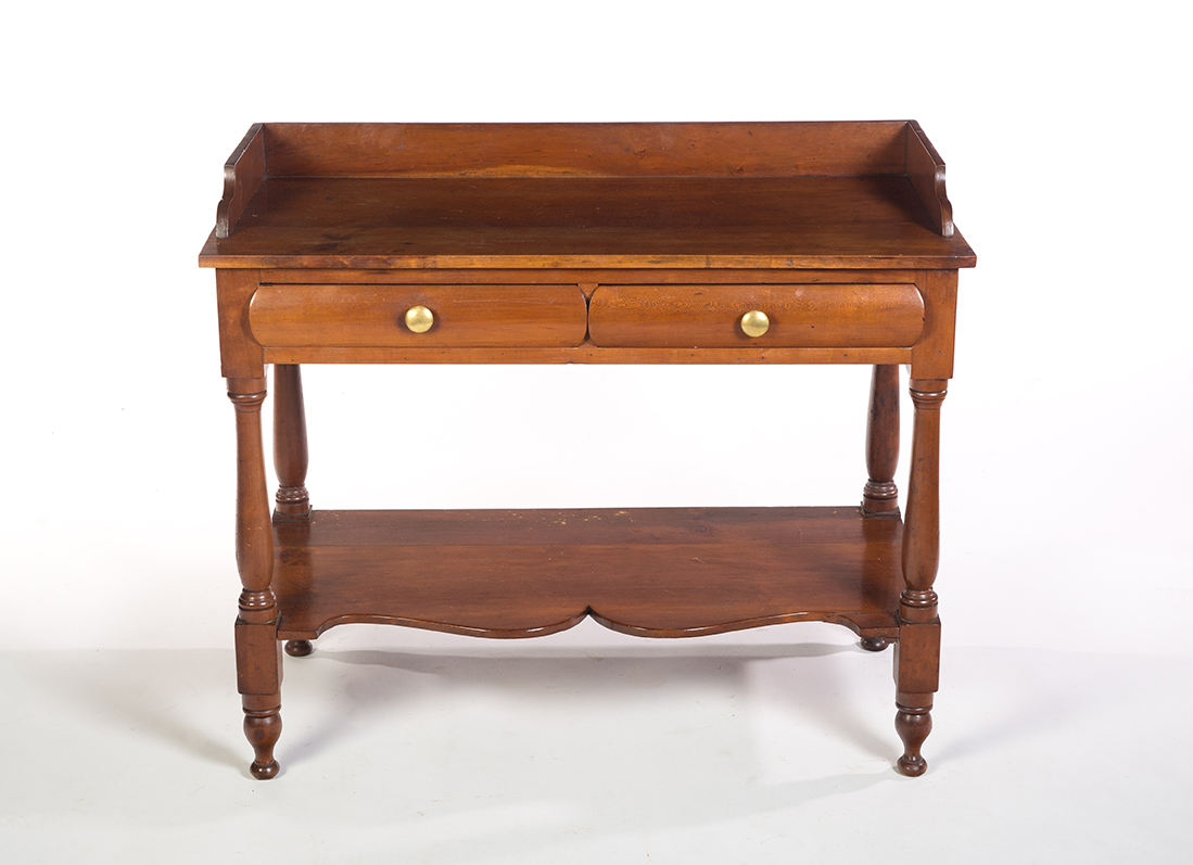 Appraisal: WIDE SHERATON WASHSTAND American st quarter- th century cherry with