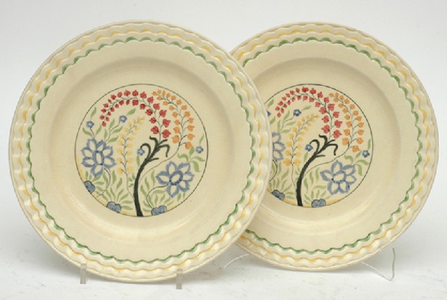 Appraisal: A PAIR OF ENGLISH ART DECO PORCELAIN PLATES Circular each