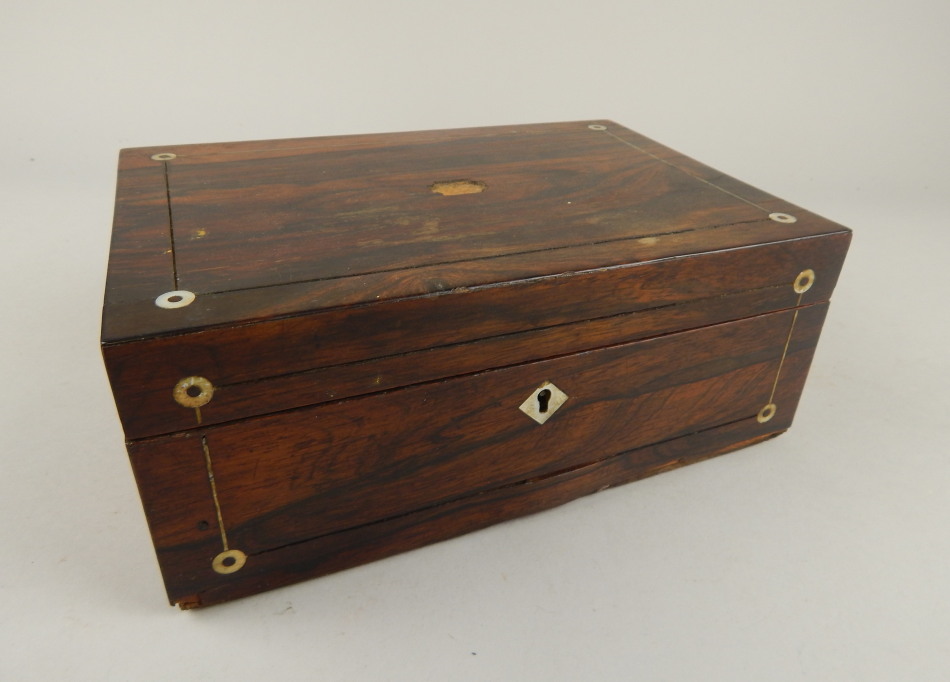 Appraisal: A thC rosewood and mother of pearl inlaid jewellery casket