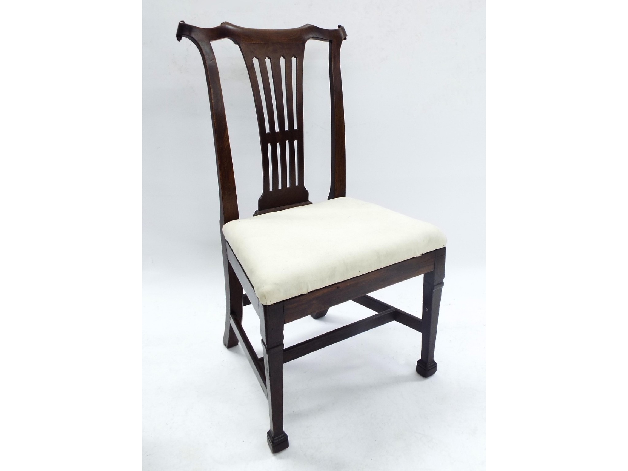 Appraisal: th century Chippendale style single dining chair with vase shaped