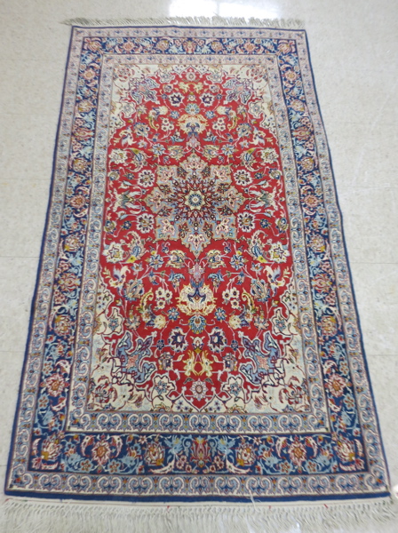 Appraisal: CONTEMPORARY PERSIAN AREA RUG finely hand knotted in a floral