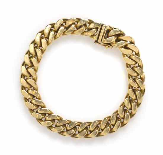 Appraisal: A Karat Yellow Gold Curb Link Bracelet measuring approximately mm