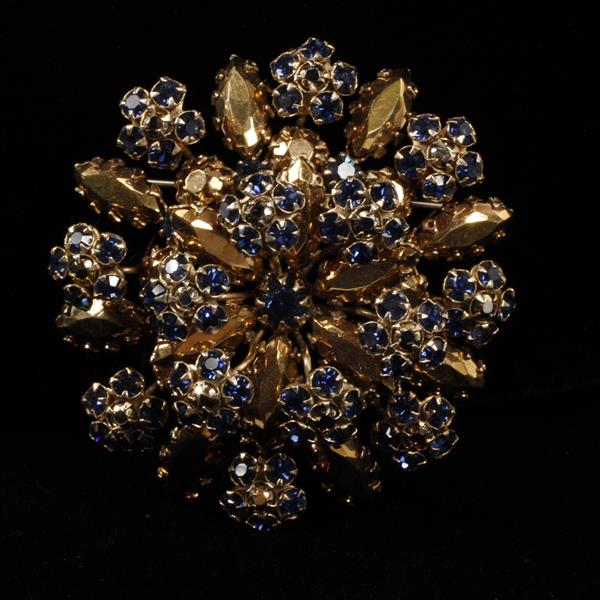 Appraisal: Unmarked Antique Austrian Crystal Layered Floral Brooch Pin with Gold