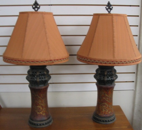 Appraisal: PAIR DECORATOR'S TABLE LAMPS in an old world design having