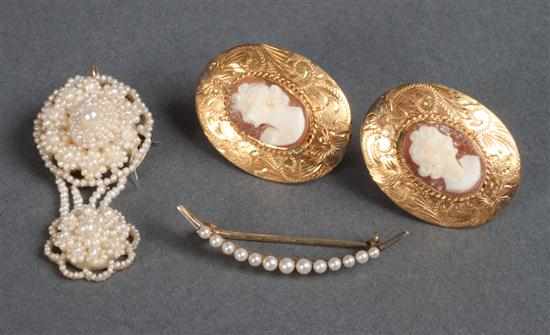 Appraisal: Group of Victorian K gold jewelry including Pair of shell