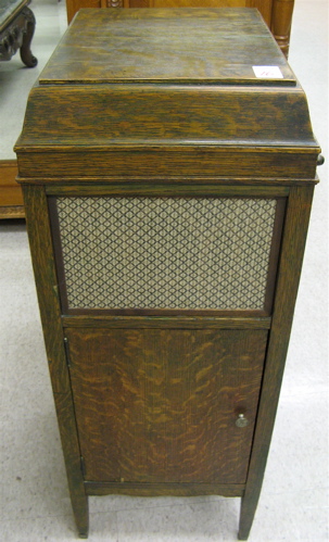 Appraisal: EDISON CYLINDER PHONOGRAPH Amberola floor model Thomas A Edison Inc