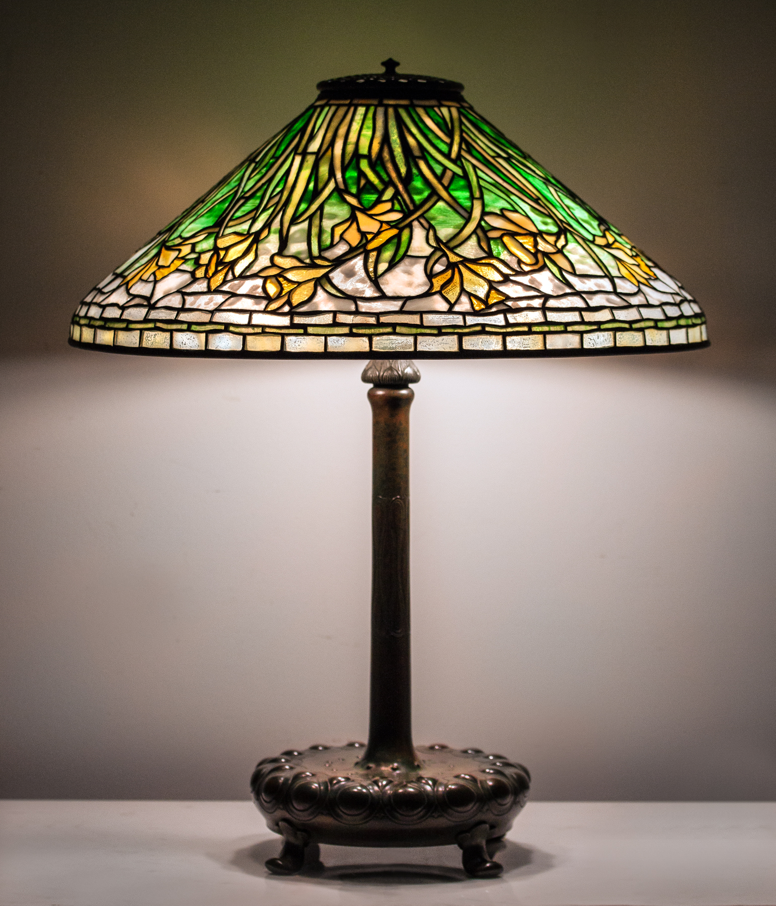 Appraisal: Tiffany Studios Daffodil Lamp Shade signed Tiffany Studios New York