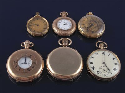 Appraisal: A ct gold half hunting cased pocket watch Subsidiary seconds