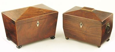 Appraisal: An early Victorian rosewood tea caddy with boxwood stringing and