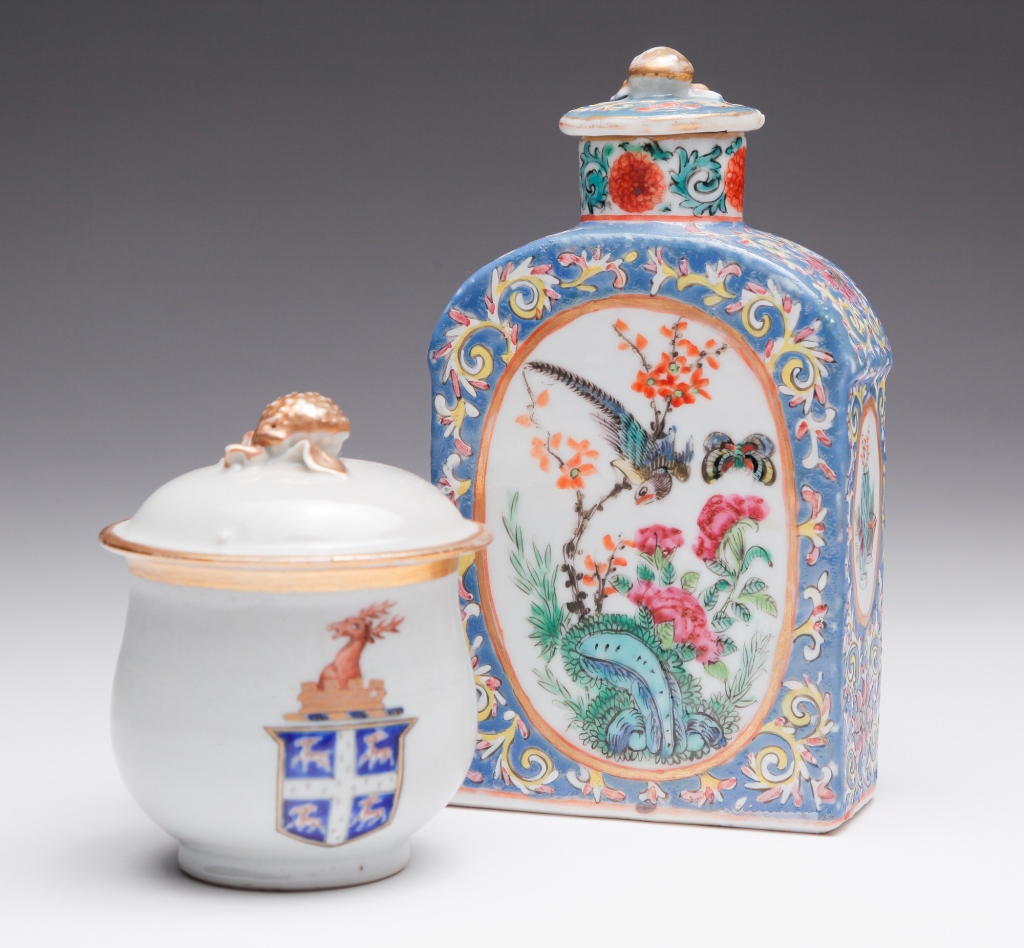 Appraisal: CHINESE EXPORT TEA CADDY AND POT DE CREME Nineteenth century