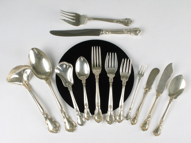 Appraisal: GORHAM STERLING SILVER FLATWARE SET pieces in the Chantilly pattern