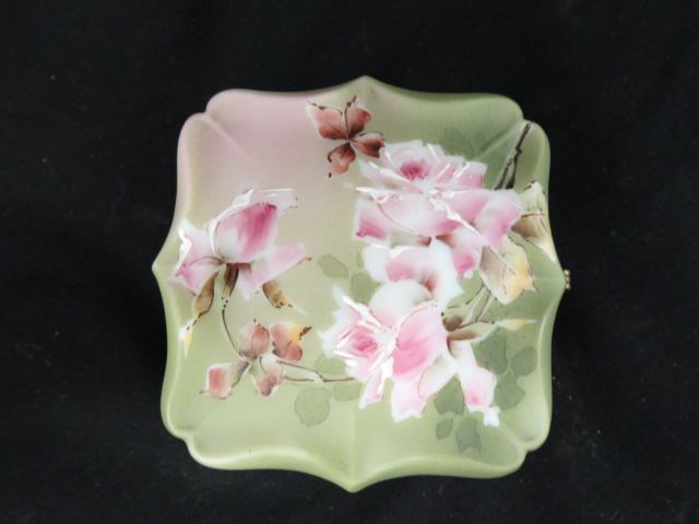 Appraisal: Nakara Art Glass Box floral on satin green footed